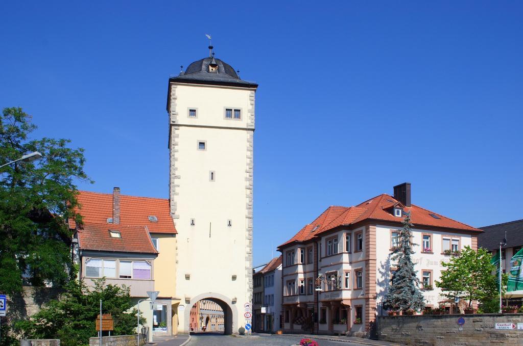 Gasthof Baeren Ochsenfurt Exterior foto